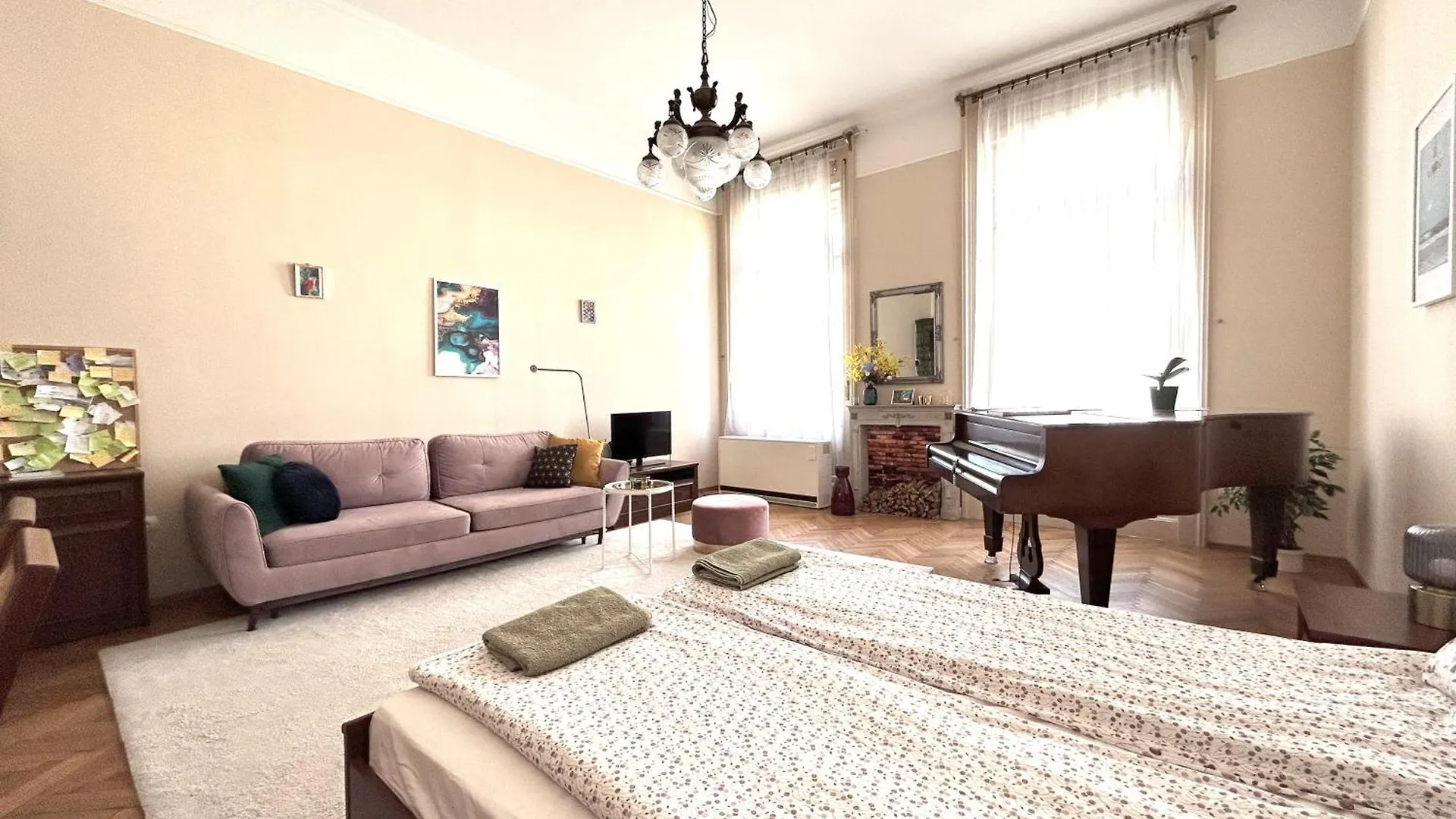 Apartamento 2 Rooms Between Of Chain Bridge, Cathedral, Parlament,Castle Area Budapeste