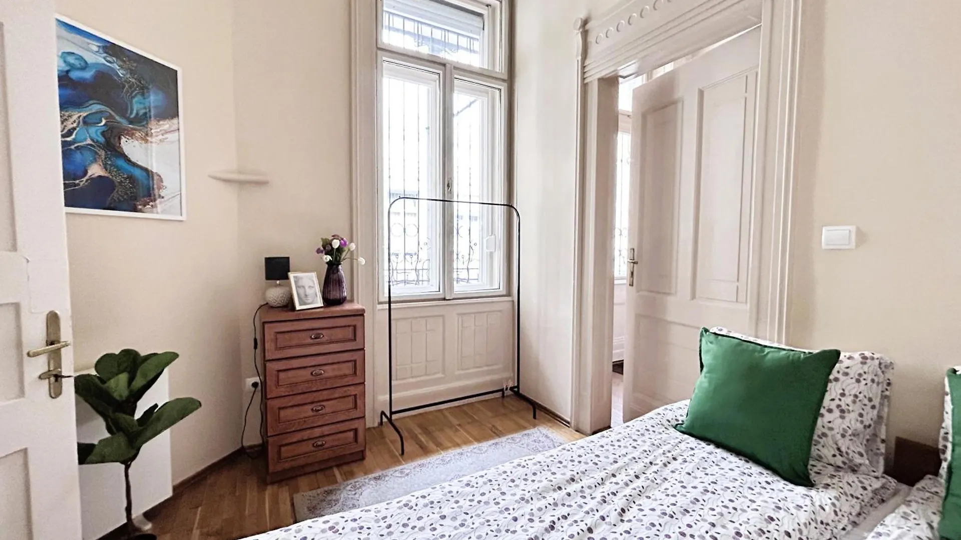 2 Rooms Between Of Chain Bridge, Cathedral, Parlament,Castle Area Budapešť Apartmán